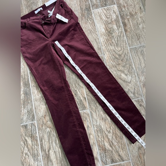 NWT Ann Taylor LOFT High Rise Skinny Corduroy Pants in Burgundy, Women’s Size 26 - Picture 5 of 8